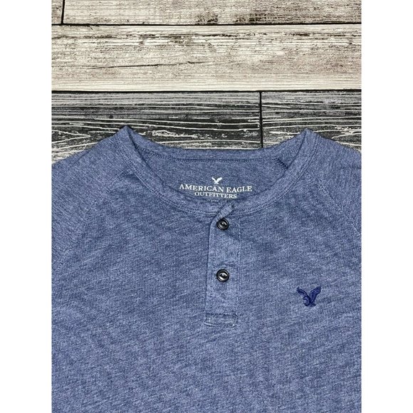 American Eagle Classic Fit Blue 2 Button Shirt - Picture 4 of 6